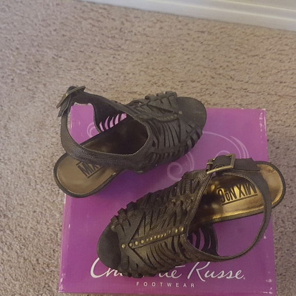 Wedges - Picture 4 of 4